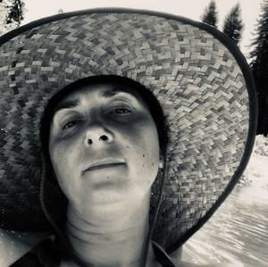 Meet your Posher, Catherine